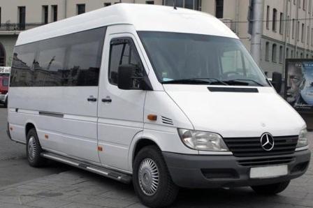 Mikroautobusu noma Rīgā Mercedes-Benz Sprinter 9, 14, 16, 17, 20 sēdvietas, Iveco 23 sēdvietas